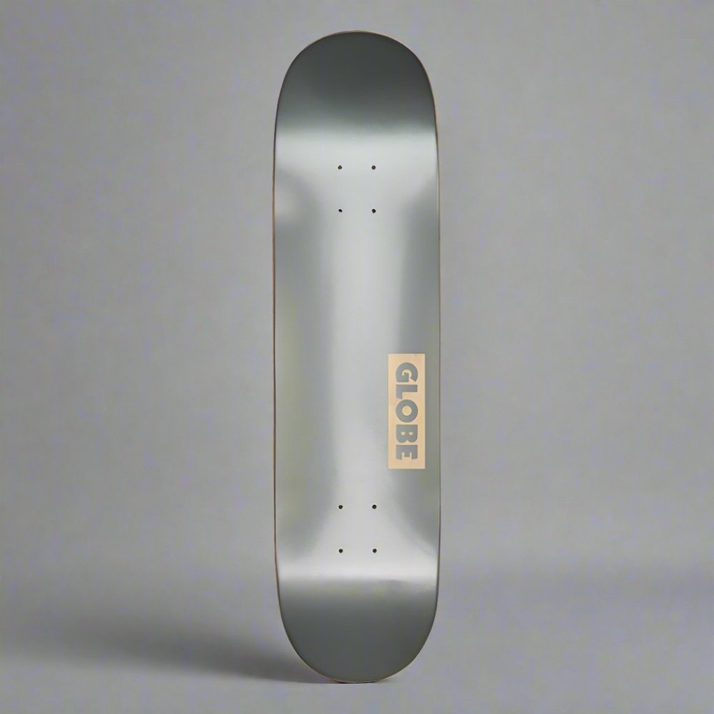 Skateboard Completo Globe Goodstock - Gunmetal - 8.25 - Trendout.pt